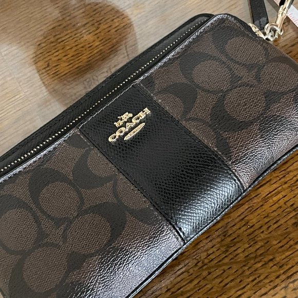Coach Signature Brown Wristlet - Picture 2 of 12
